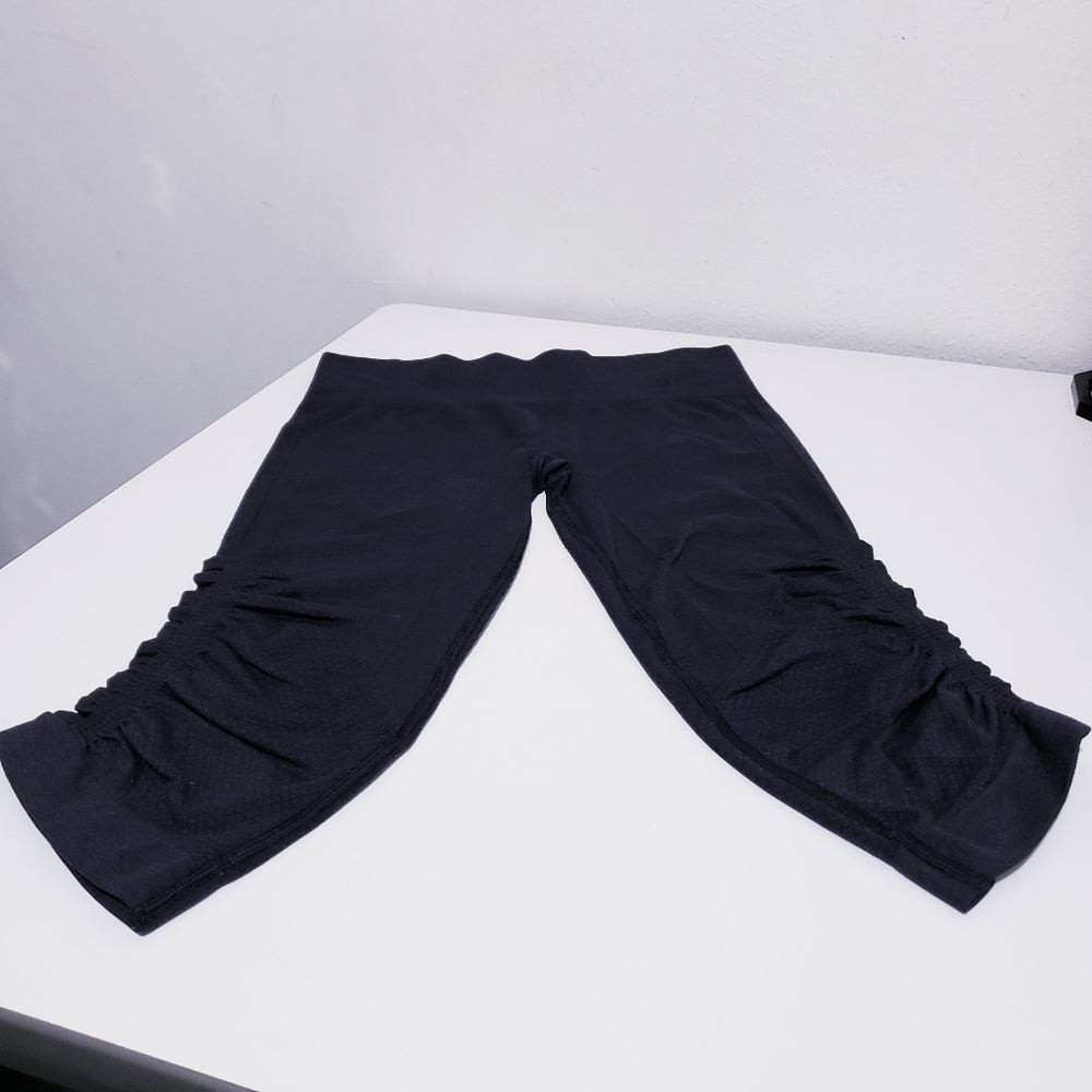 Lululemon leggings align crop 21"